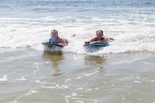 kids-surfing